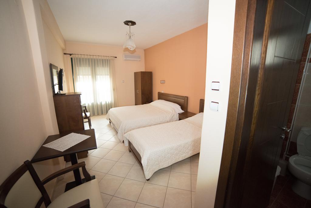 Hotel Galaxias Loutraki  Ngoại thất bức ảnh