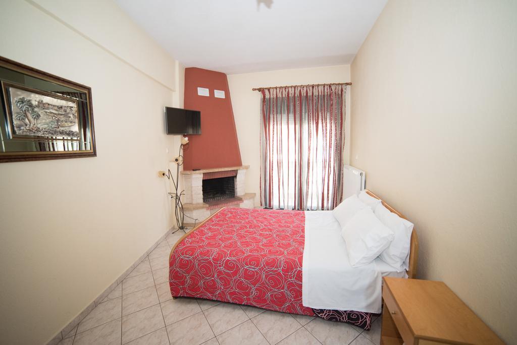 Hotel Galaxias Loutraki  Ngoại thất bức ảnh